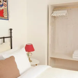  Apartment Wishlist Residences - Charles Bridge Karlova