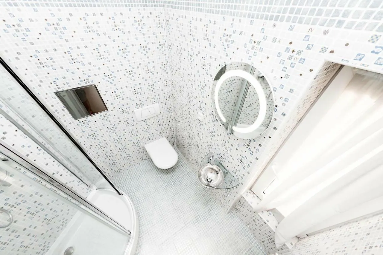 Romantic Studio With Jacuzzi Prague Czech Republic